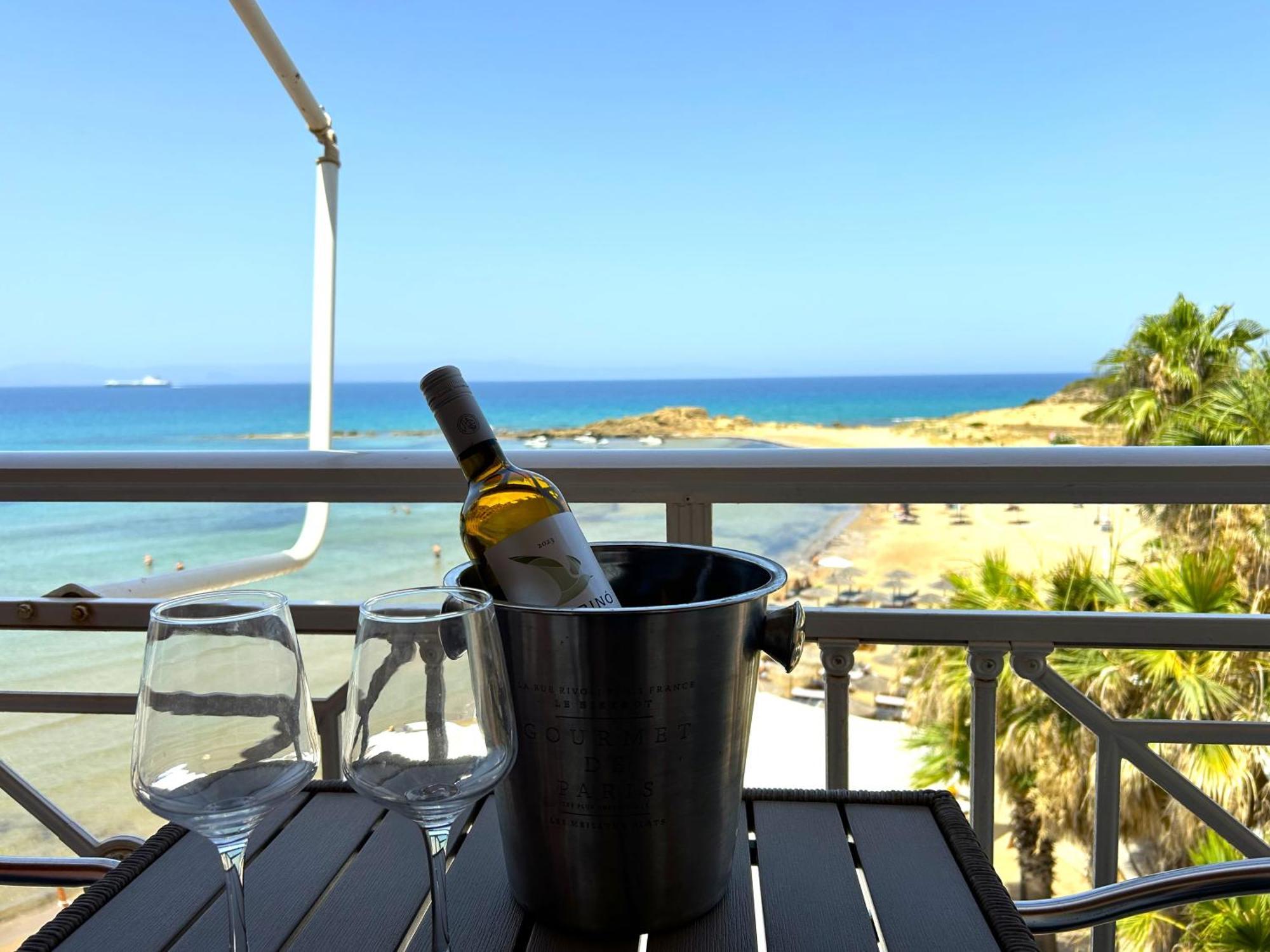 Brati II Beach Hotel 阿尔库季岛 外观 照片