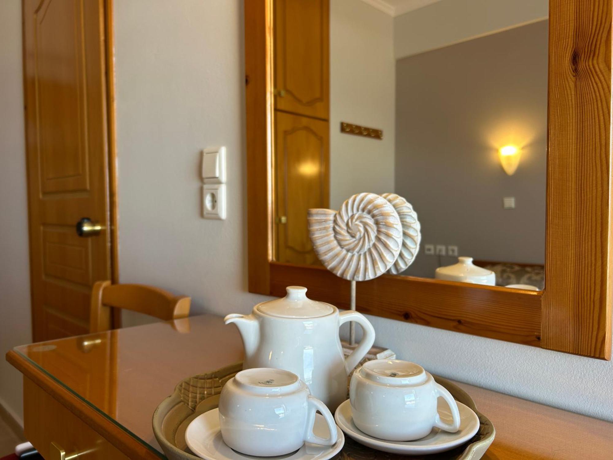 Brati II Beach Hotel 阿尔库季岛 外观 照片
