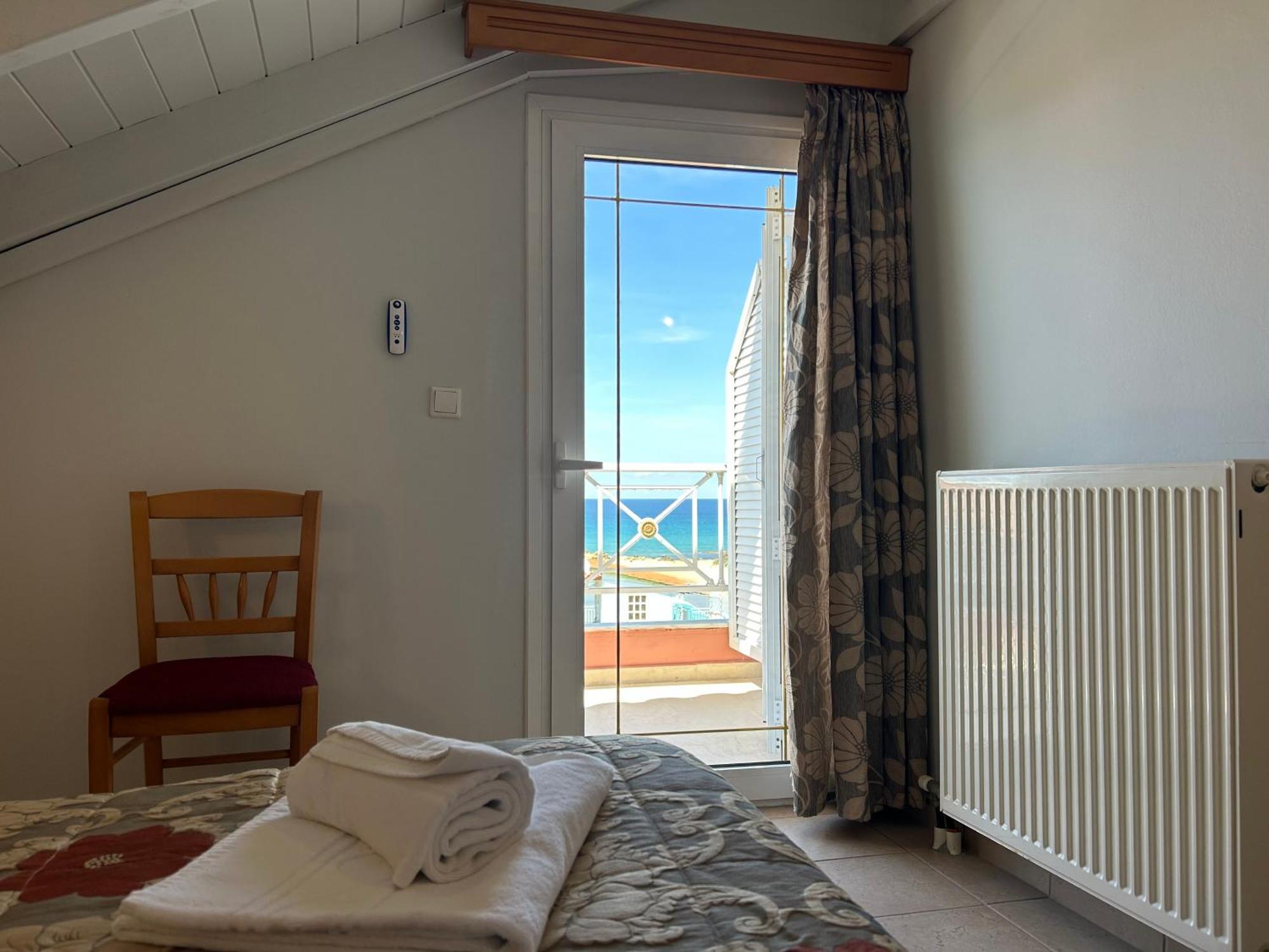 Brati II Beach Hotel 阿尔库季岛 外观 照片